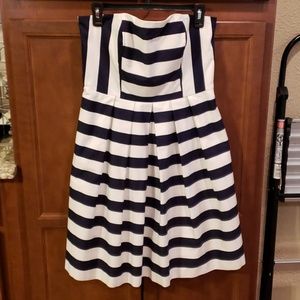 Strapless white and black stripped dress